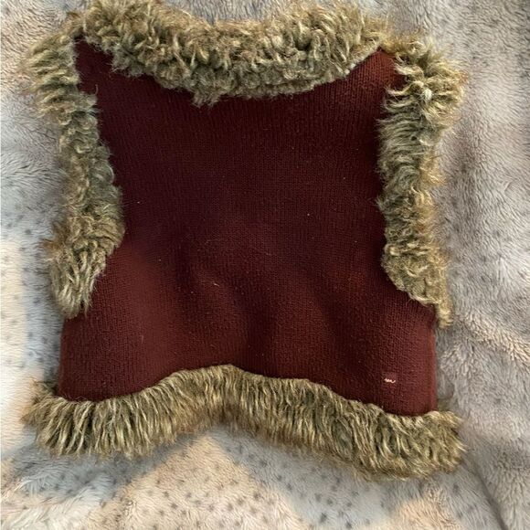 Tea Collection M 6/8 GUC faux fur knit vest - Picture 4 of 5